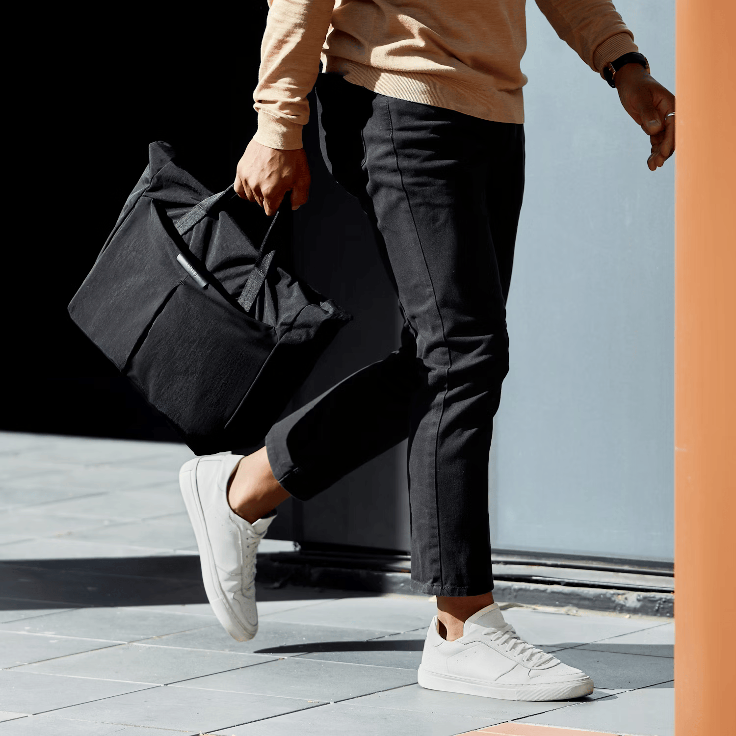 Tokyo Messenger Bag 14